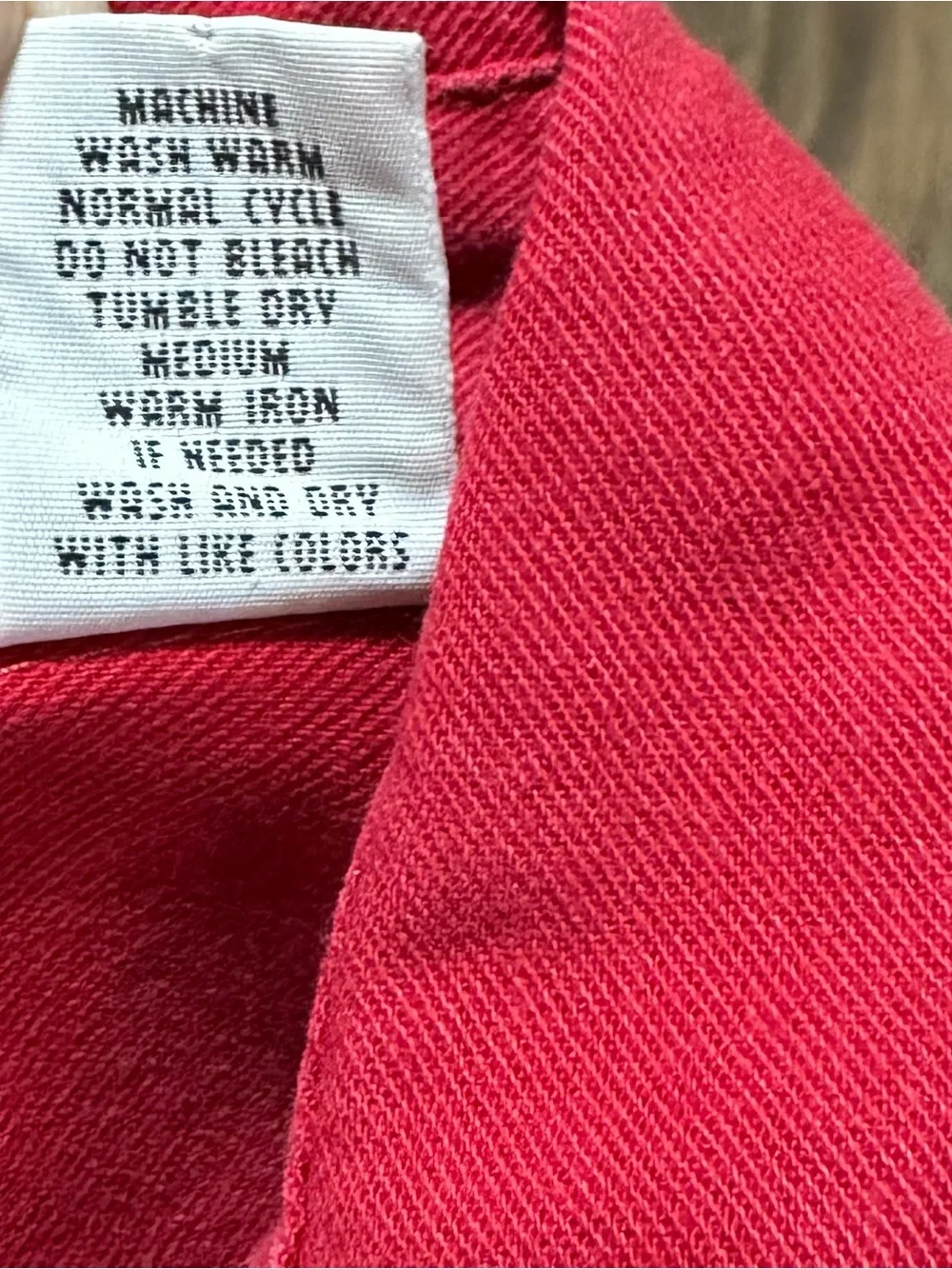 Vintage Levi’s Red Tab Red Denim Jean Shirt Metal Buttons Men’s Large Loose Fit